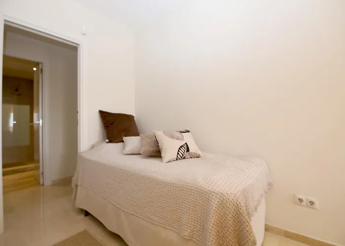 Port Yvonne Apartment Estepona