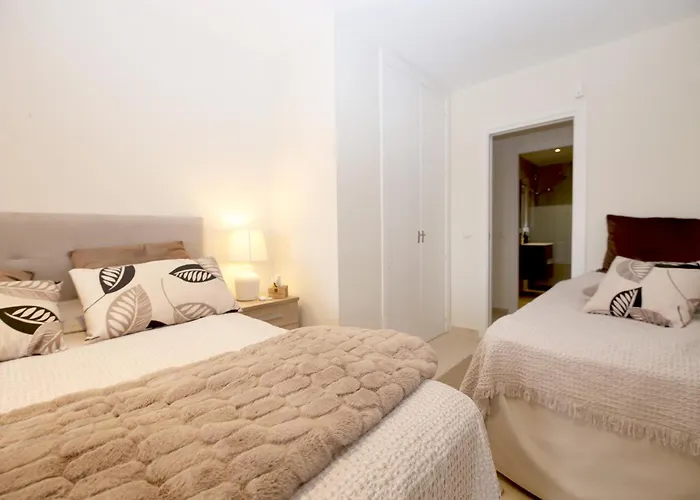 Port Yvonne * Estepona