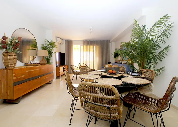 Port Yvonne Apartment