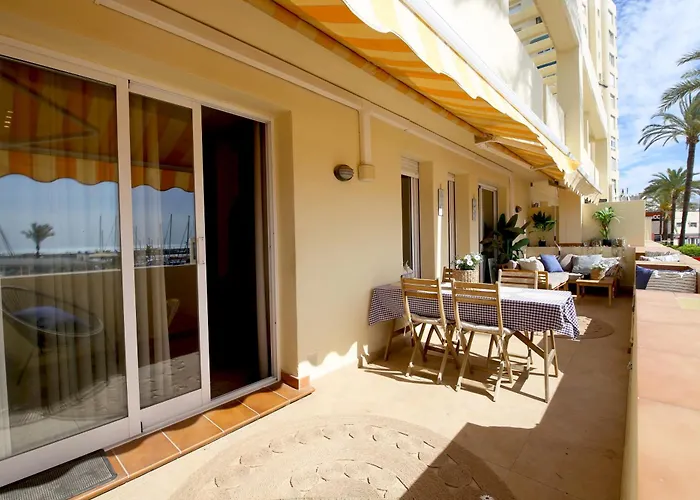 Port Yvonne * Estepona