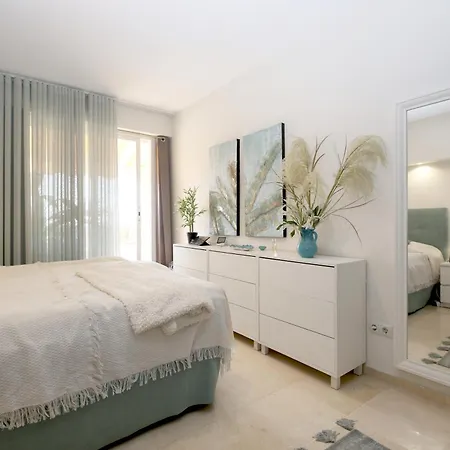 Apartament Port Yvonne Estepona